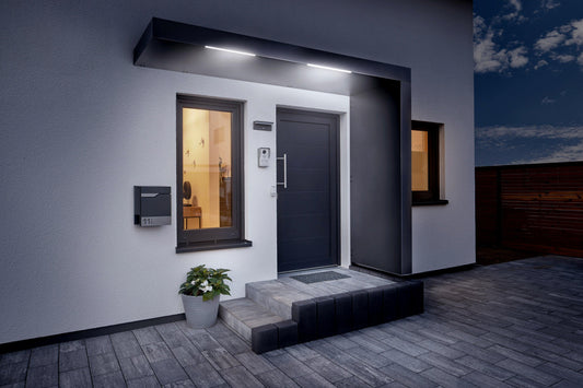 Rechteckvordach BS Plus 250 mit Seitenteil - HomeSystems-Bauelemente