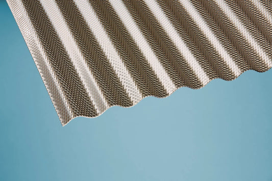 Polycarbonat Wellplatte Sinus 76/18 Bronze 2,6mm – Hagelfest bis 40mm, Wabe-Struktur | Dachwerk24