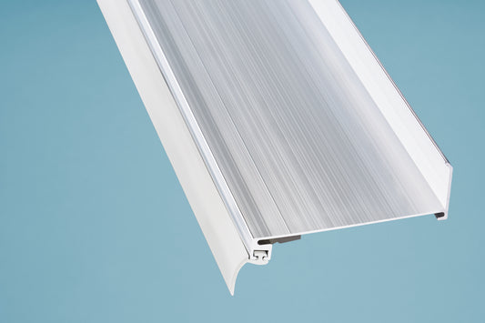 Wandanschlußprofil aus Aluminium mit hellgrauer Dichtlippe - HomeSystems-Bauelemente