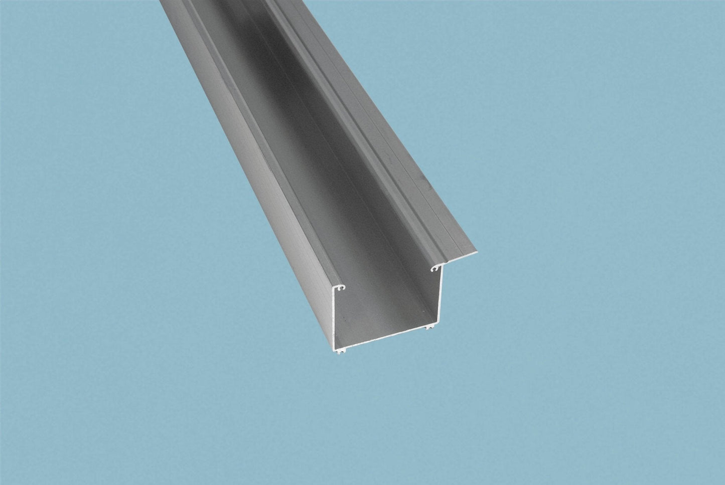 Regenrinne aus Aluminium für Terrassenüberdachung, Carport und Wintergarten – wetterfeste und UV-beständige Dachentwässerung für effektive Regenwasserableitung